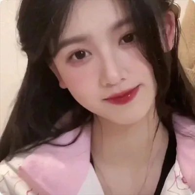 暗红